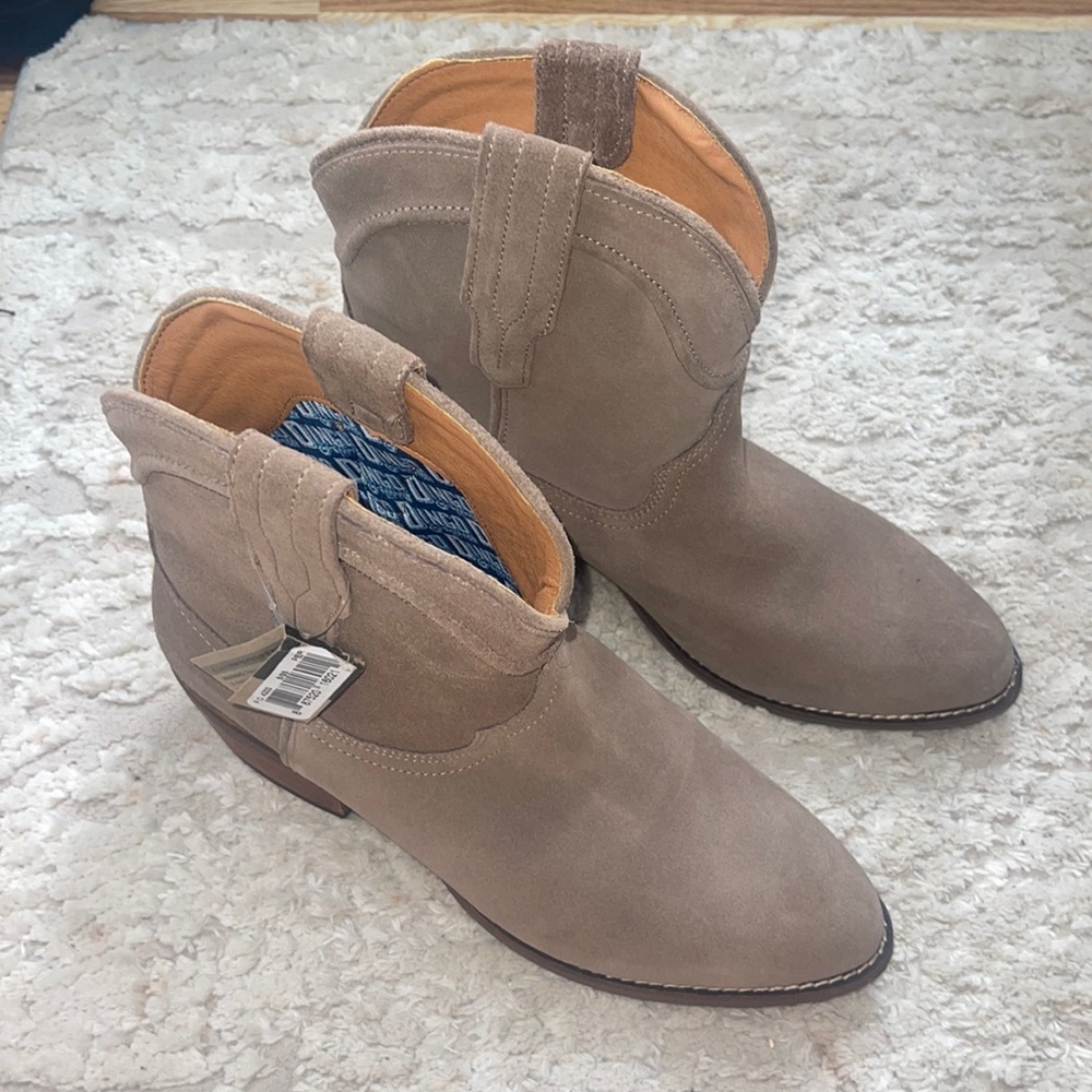 Dingo boots